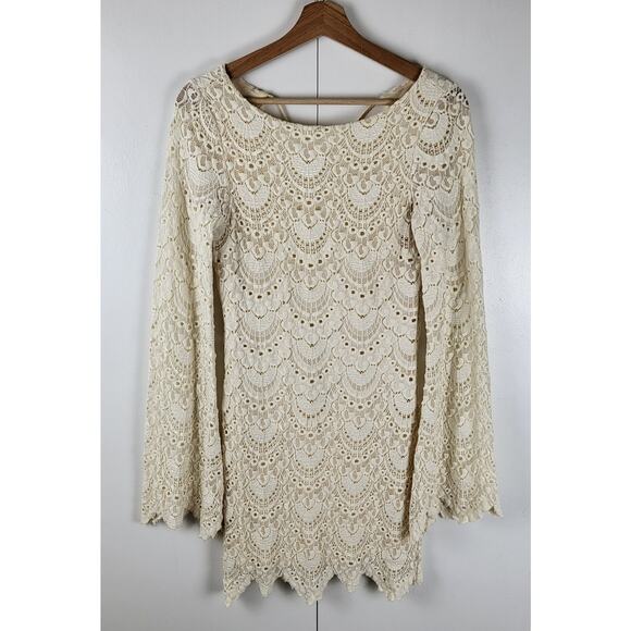 Nightcap Spanish Priscilla Lace Bell Sleeve Bodycon Mini Dress in Nude | 1 XS - Picture 3 of 11